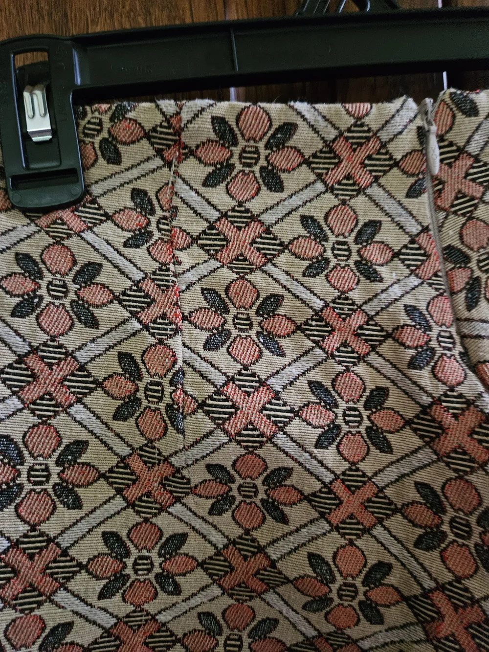 Vintage Turkish Floral And Geometric Patterned Woven High Waist Shorts XS